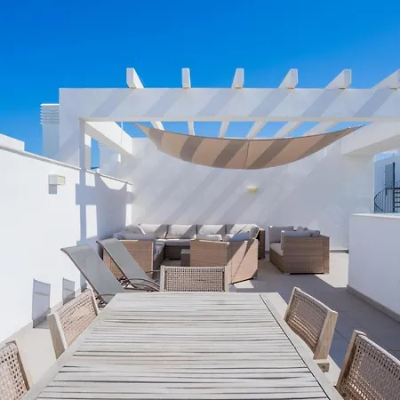 Daire With Big Roof Terrace
